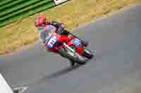 Vintage-motorcycle-club;eventdigitalimages;mallory-park;mallory-park-trackday-photographs;no-limits-trackdays;peter-wileman-photography;trackday-digital-images;trackday-photos;vmcc-festival-1000-bikes-photographs